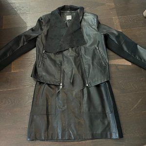 Reitmans black Faux leather blazer in XL - new with tags!